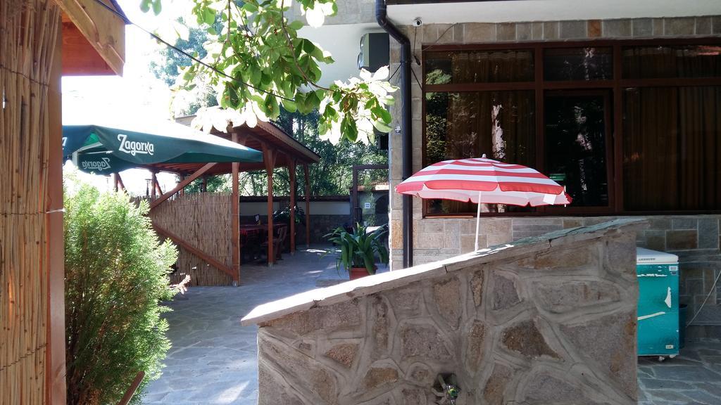 К-Г Луна К-С Лонгоза Комплекс Лонгоза Beala Exterior foto